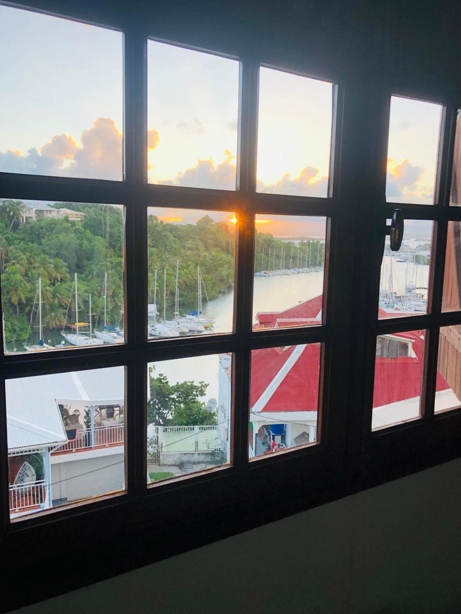 Chambre D'Hotes Mai Tai 4 Personnes Bas Du Fort Ле-Гозье Экстерьер фото